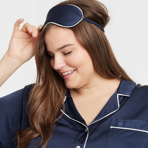 Stars Above Pajama Set - Picture 3 of 10